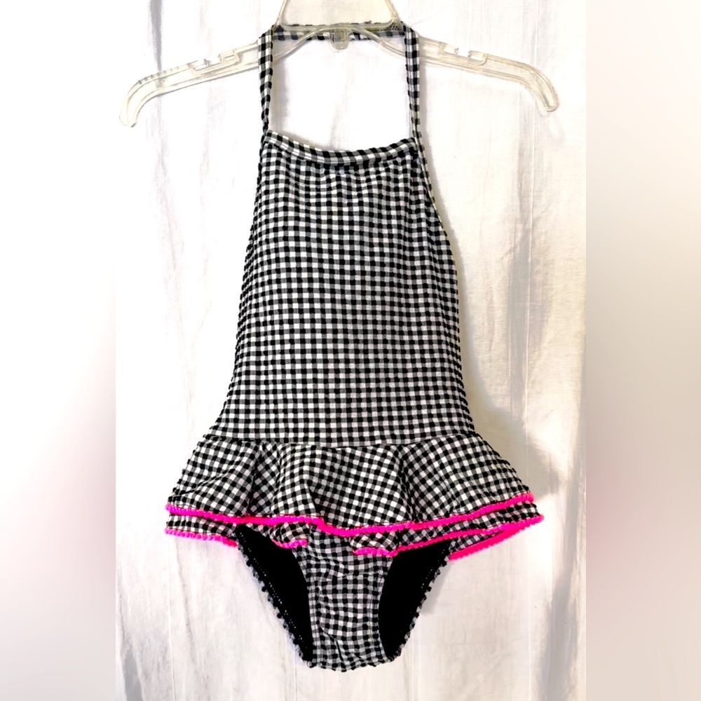 Envya kids swimsuit black and white and a little pink🩷